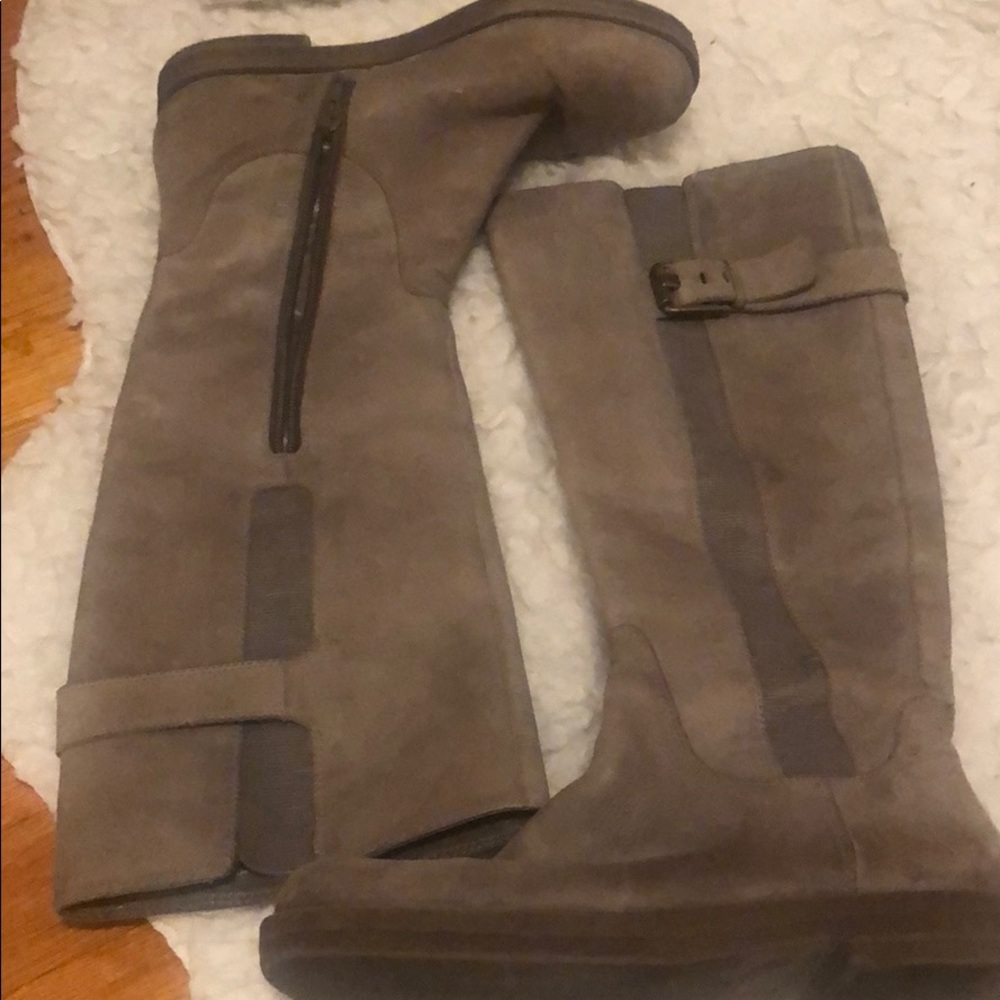 Easy Spirit Tan Boots - leather